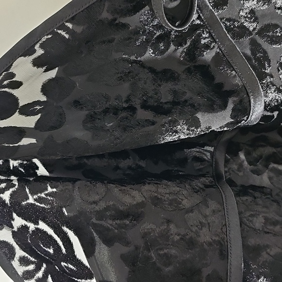 Sastanza Sexy Womens Body Suit In A XXL Black Wimsagoth burnOut veLvet And satin - Picture 2 of 9